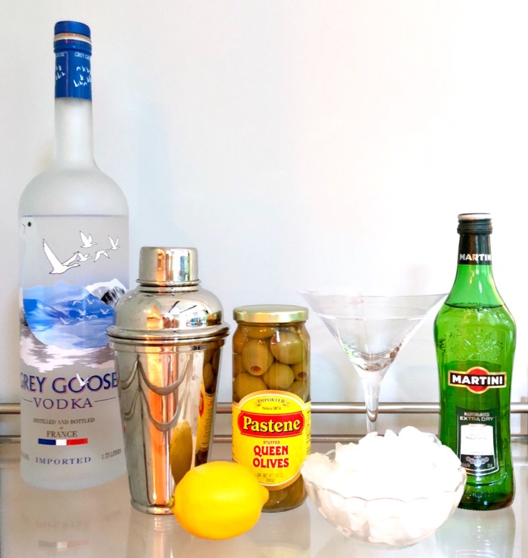 Ingredients for 3 Olives & a Twist martini